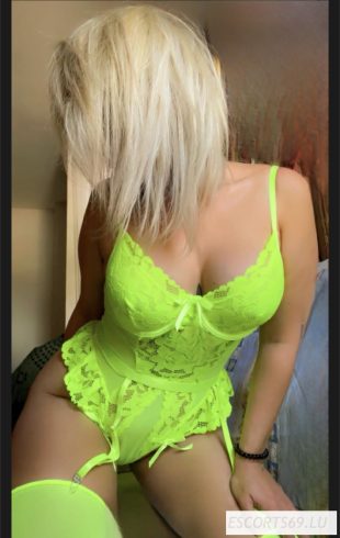 Masha Massage TANTRA et Sexe GFE Embrassé